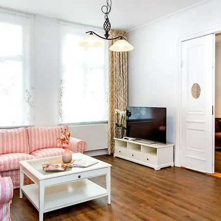 Komfortwohnung Innenstadt An Der Schelfkirche شفيرين