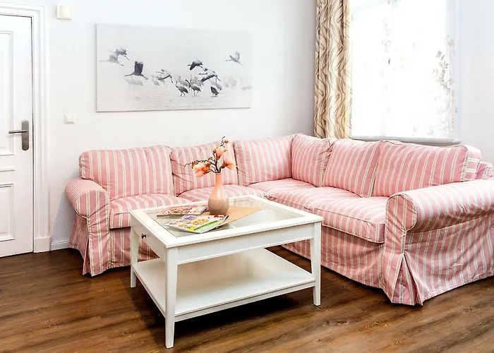 Apartment Komfortwohnung Innenstadt An Der Schelfkirche *